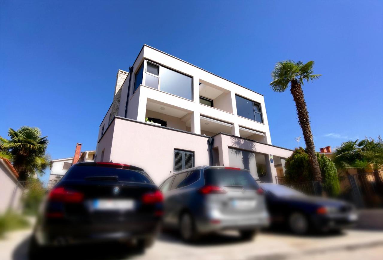 Stay In The Heart Of Porec - 50M To The Beach Extérieur photo
