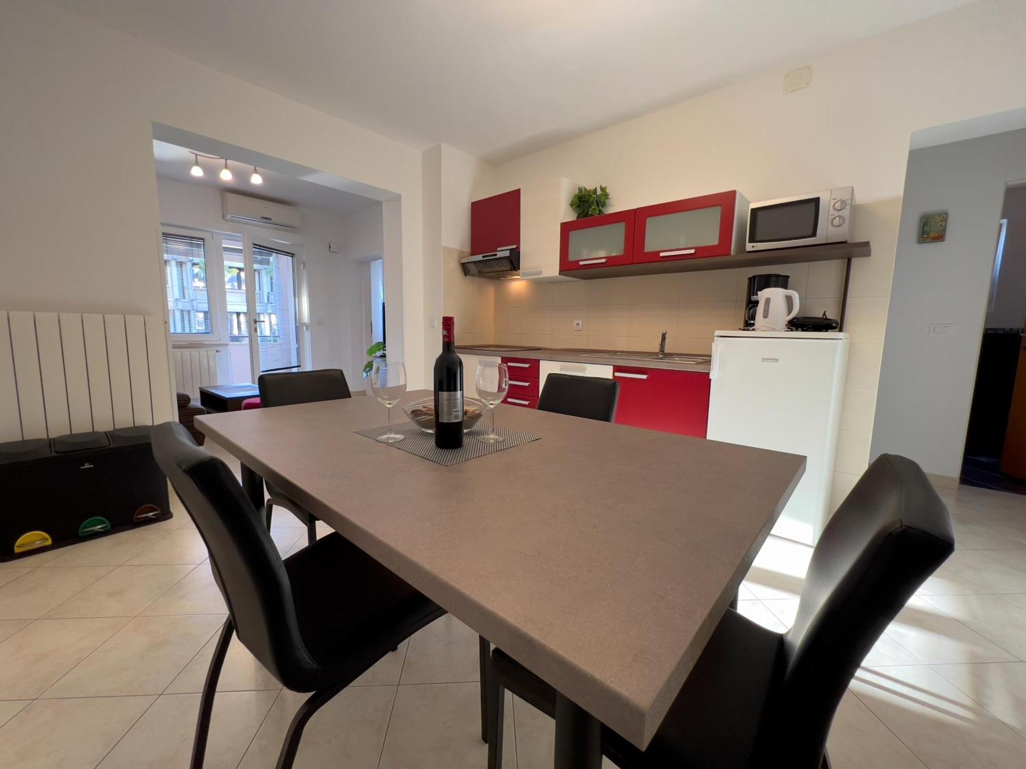 Stay In The Heart Of Porec - 50M To The Beach Extérieur photo